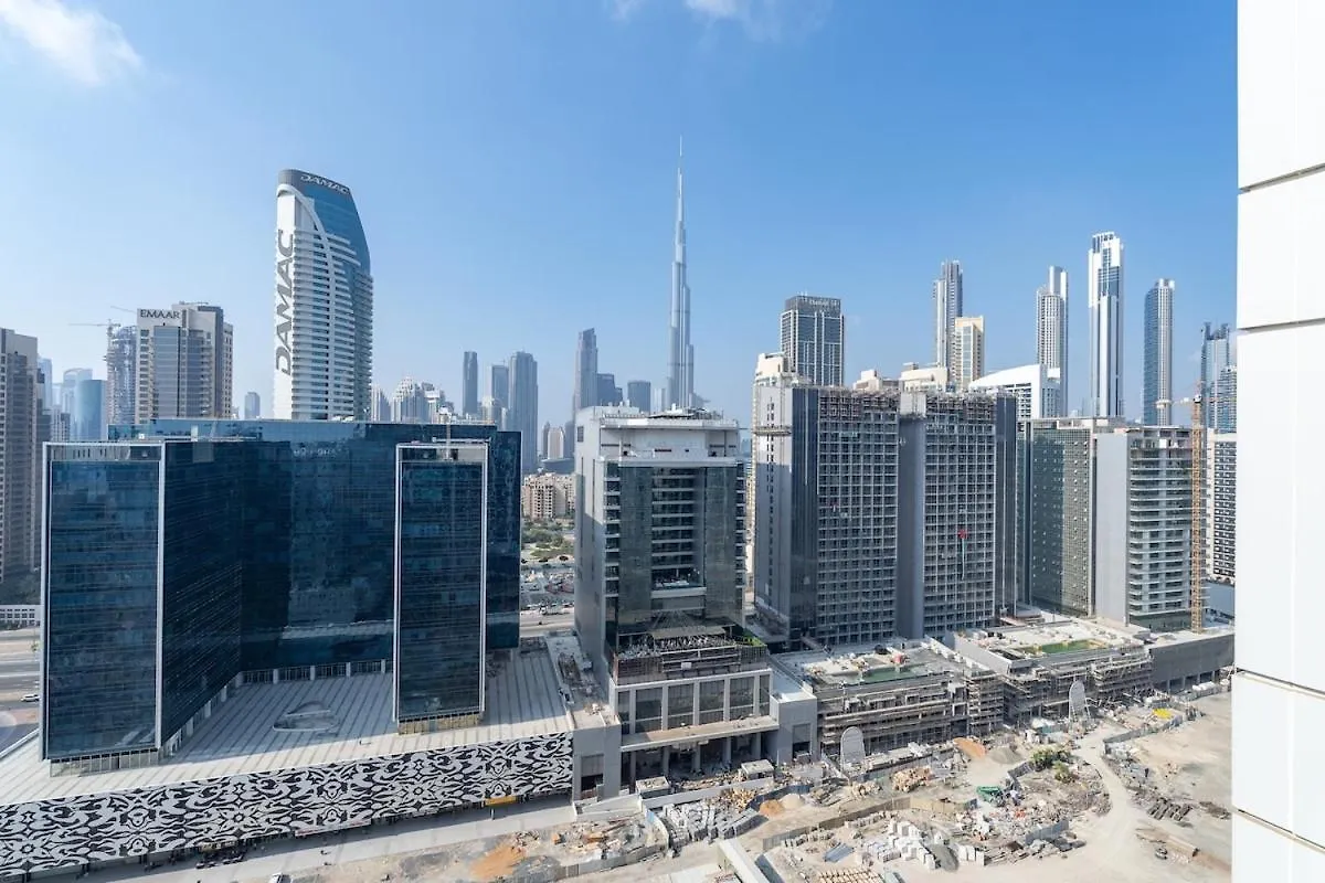 Awesome 1-Bedroom Apartment With Burj Views At Vera Tower In Business Bay Dubai