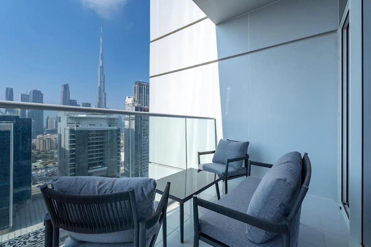 Awesome 1-Bedroom Apartment With Burj Views At Vera Tower In Business Bay Dubaï Émirats arabes unis