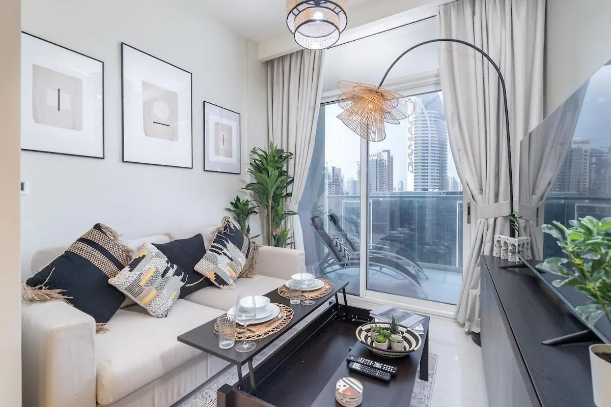 Awesome 1-Bedroom Apartment With Burj Views At Vera Tower In Business Bay Dubaï Émirats arabes unis